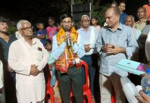 ऐतिहासिक रामलीला का 57वाँ मंचन का उपजिलाधिकारी ने किया शुभारंभ